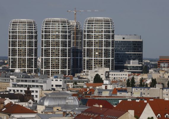 Szárnyalnak a szlovák lakásárak is